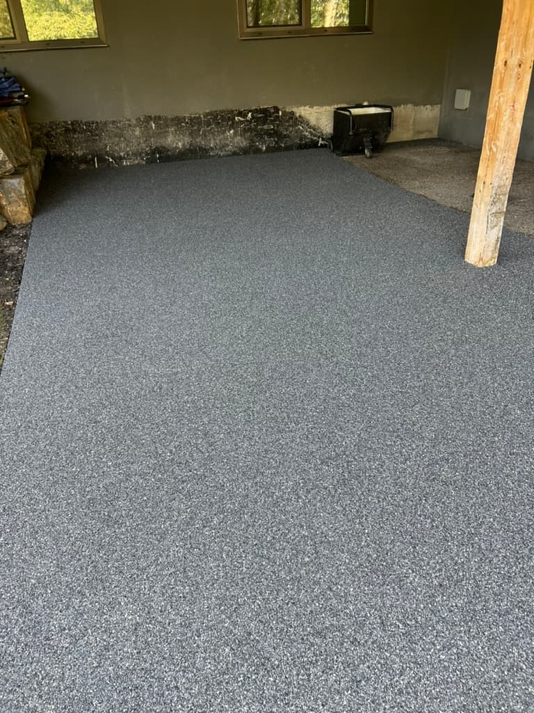 D92760C9 3B5F 45E9 A608 A8FF2E55F0E1 1 105 c